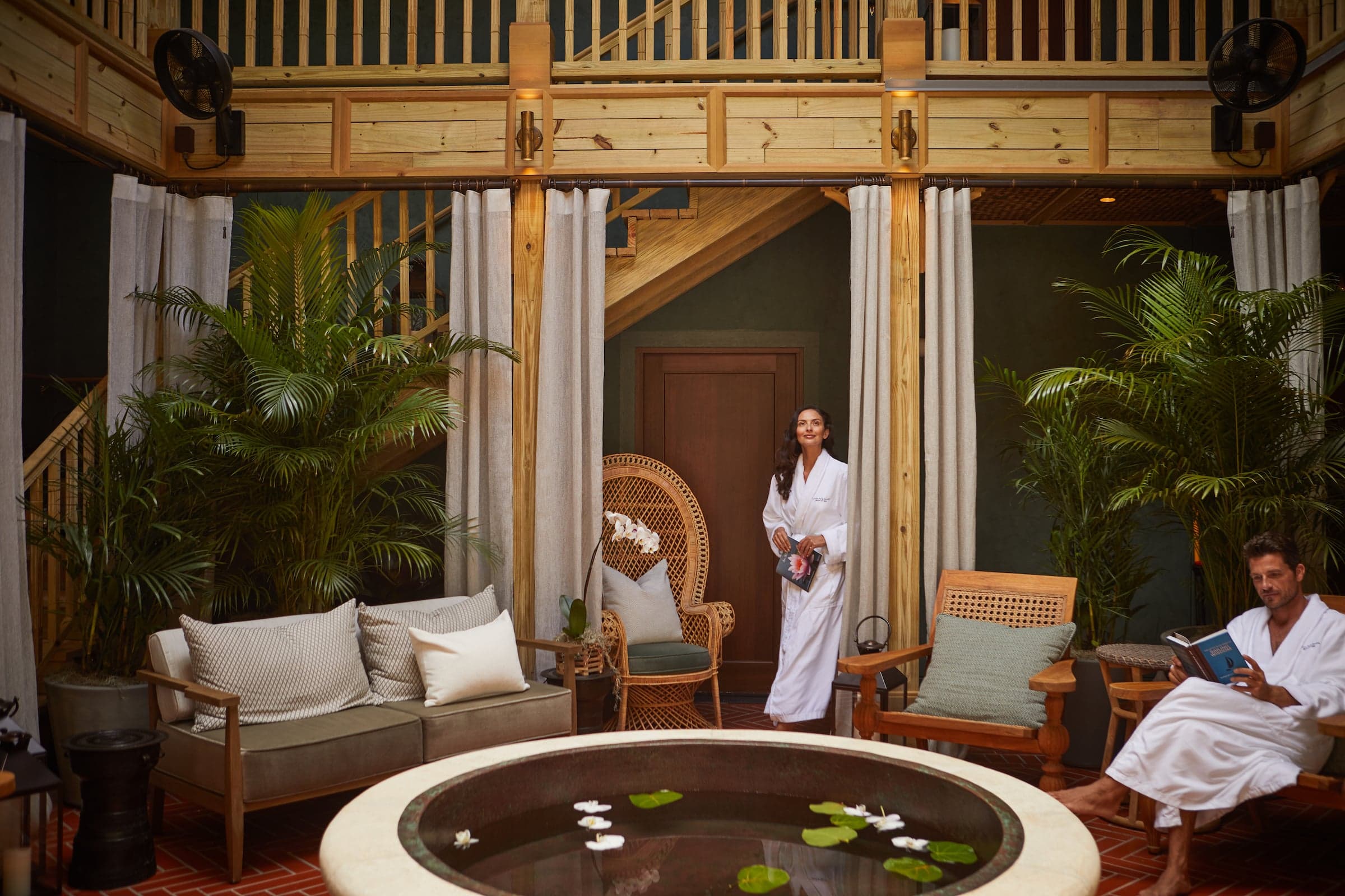 A man and woman relaxing in SpaTerre